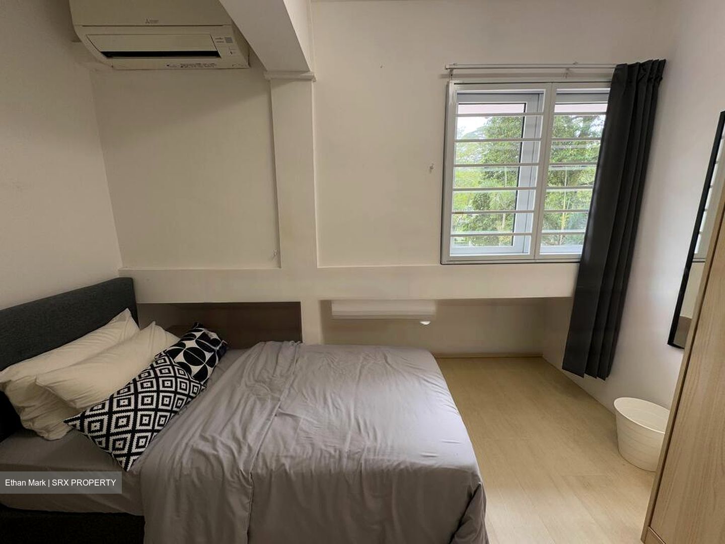 Blk 352 Clementi Avenue 2 Shopping Centre (Clementi), HDB Executive #473793861